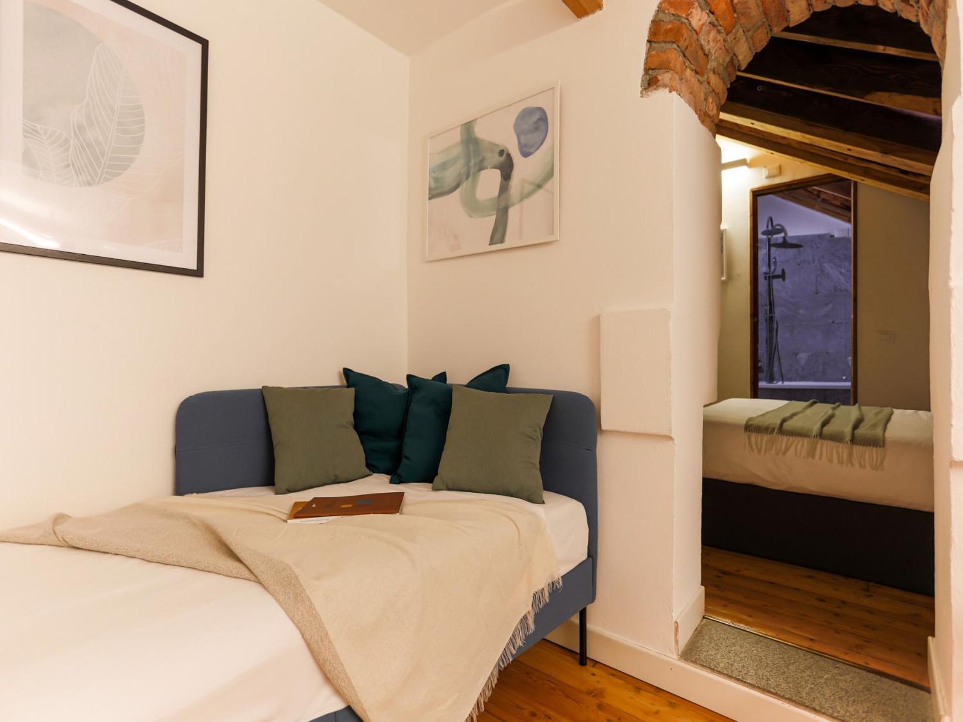 The Rent - Characteristic In Crocetta Area Appartamento *